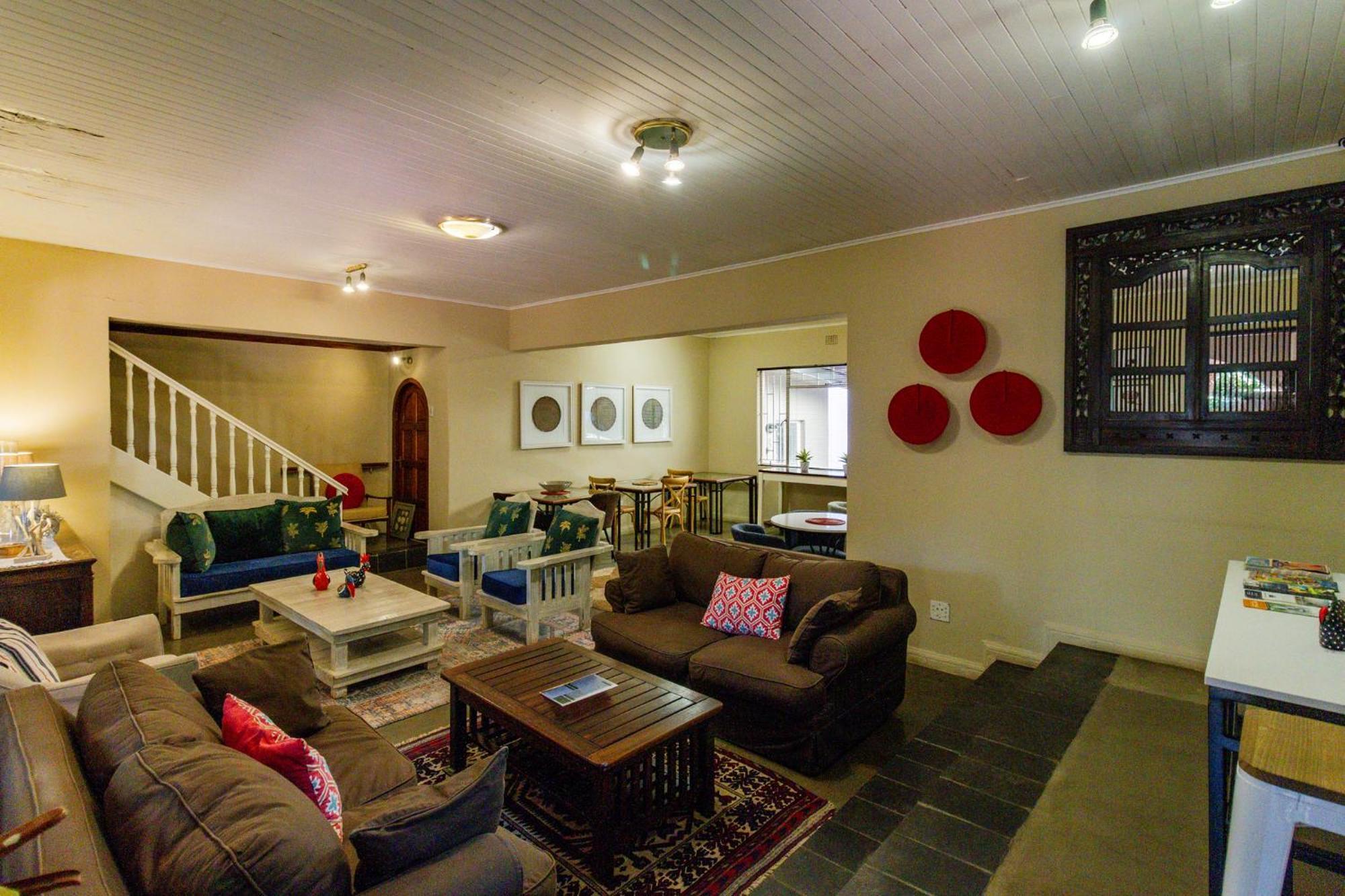 Pumleni Guesthouse Hartbeespoort Exterior photo